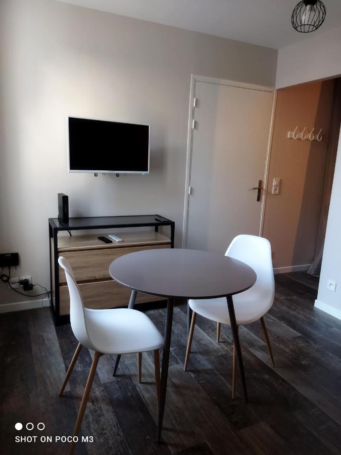 Joli T1 Hypercentre Rochefort Exterior foto